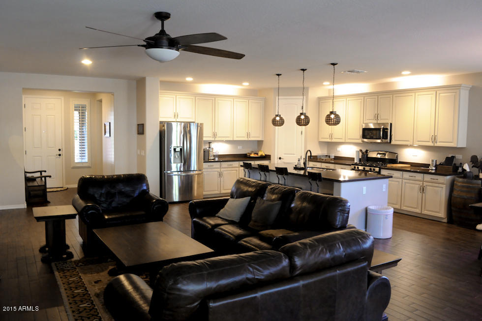 Living Kitchen