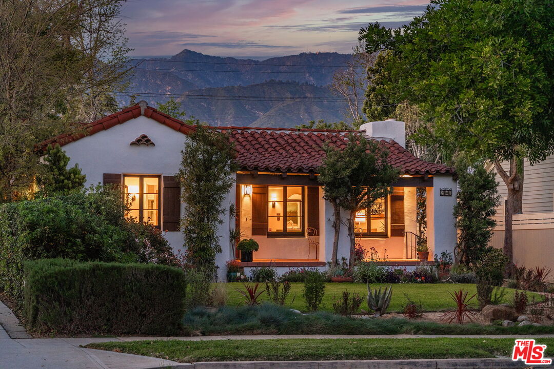 2101 Lambert Drive Pasadena, CA 91107 - Photo 42 of 48 a front view of a house