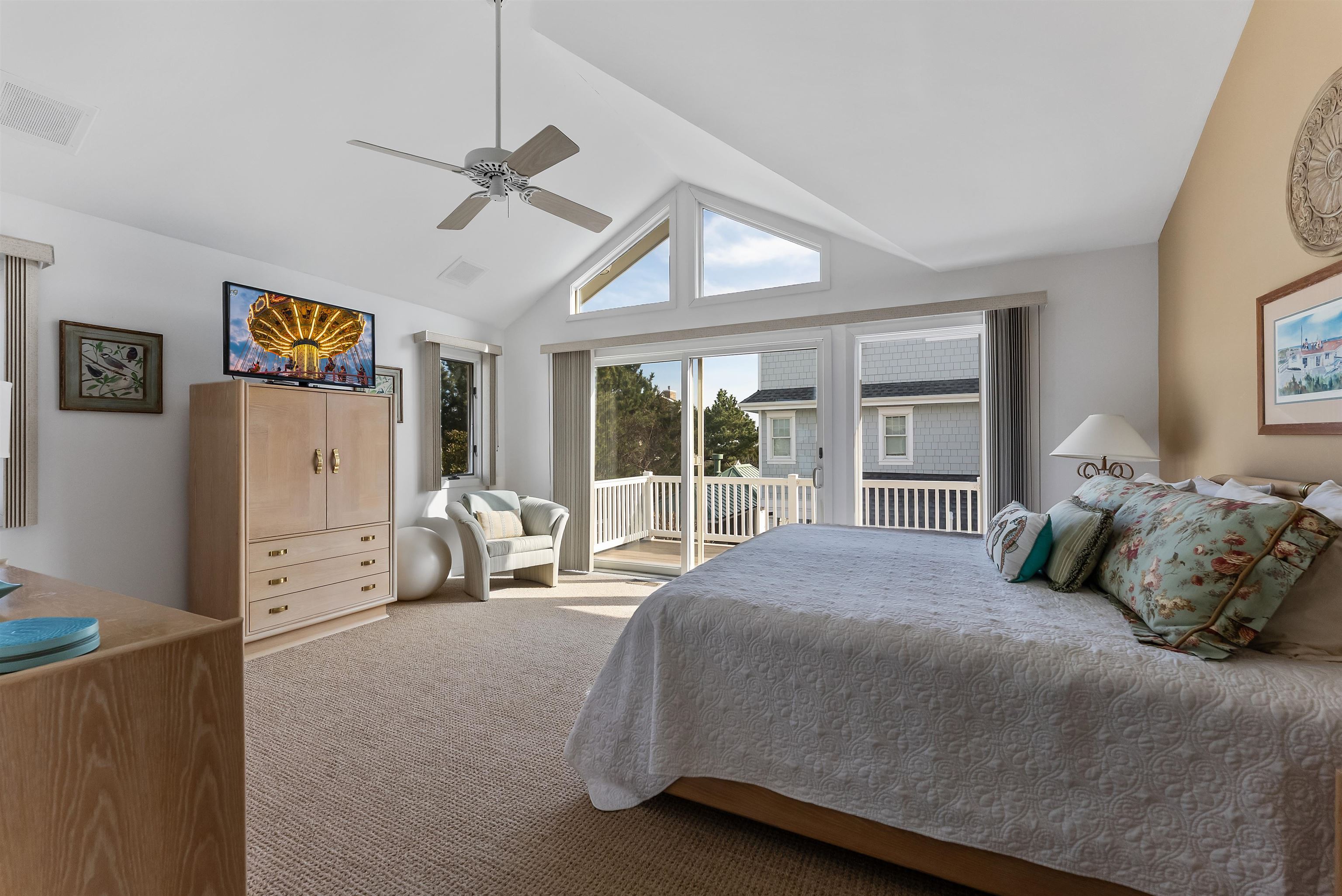 177 71st Street Avalon, NJ 08202 - Photo 38 of 44 a bedroom with a bed and a large window