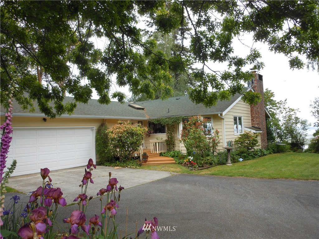 3303 Robertson Road Bellingham, WA 98226 - Photo 1 of 22 Gallery Image 1