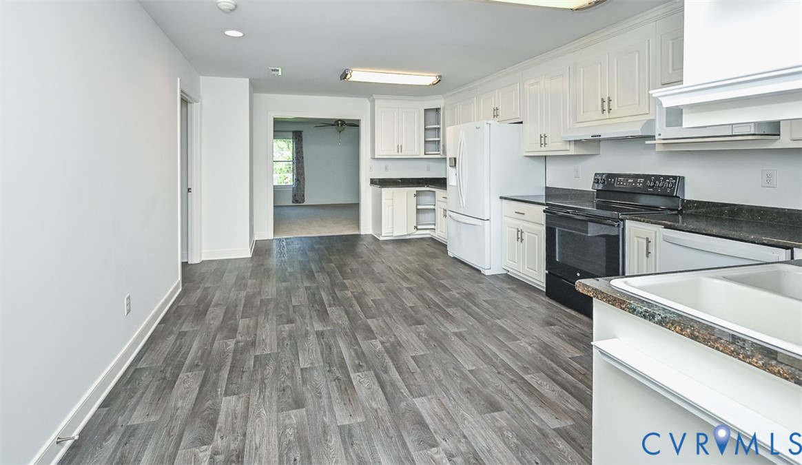 1037 Berryhill Road Henrico, VA 23231 - Photo 6 of 49 Durable Vinyl Plank Flooring