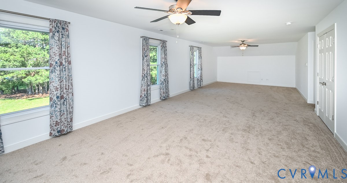 1037 Berryhill Road Henrico, VA 23231 - Photo 7 of 49 Large Living Area with New Carpet