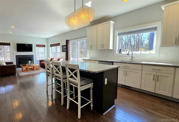 $739,925 | 46 Long Hill Road, Hopewell Junction, NY 12533