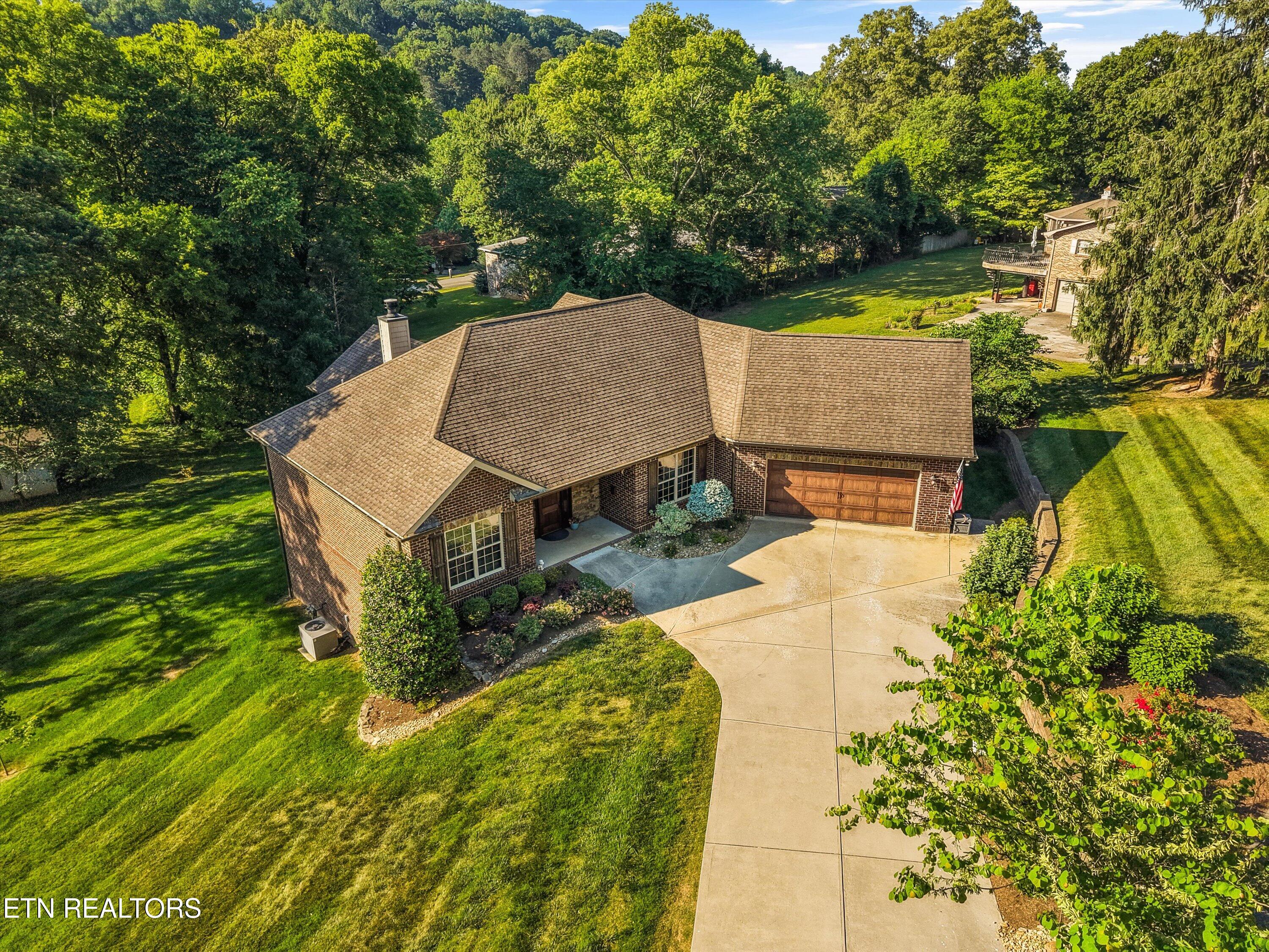 1341 Hillvale Road Louisville, TN 37777 - Photo 38 of 42 37-128 Hillvale Rd01