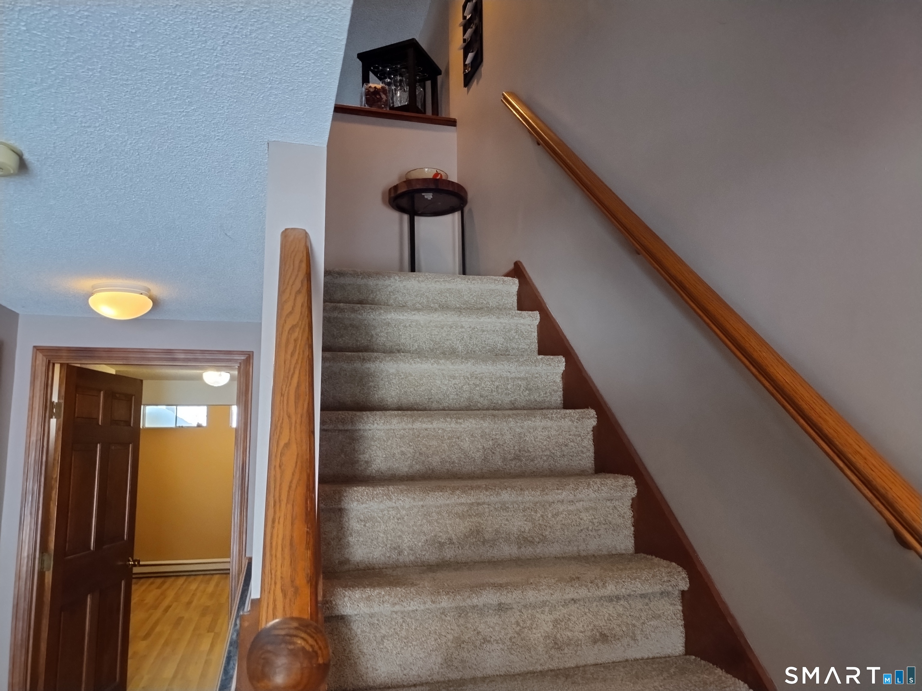 3 Westside Drive, Unit 14 Thompson, CT 06255 - Photo 12 of 22 a view of entryway