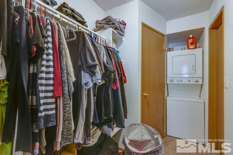 2927 Tierra Verde East Reno, NV 89512 - Photo 7 of 10 Photo 7
