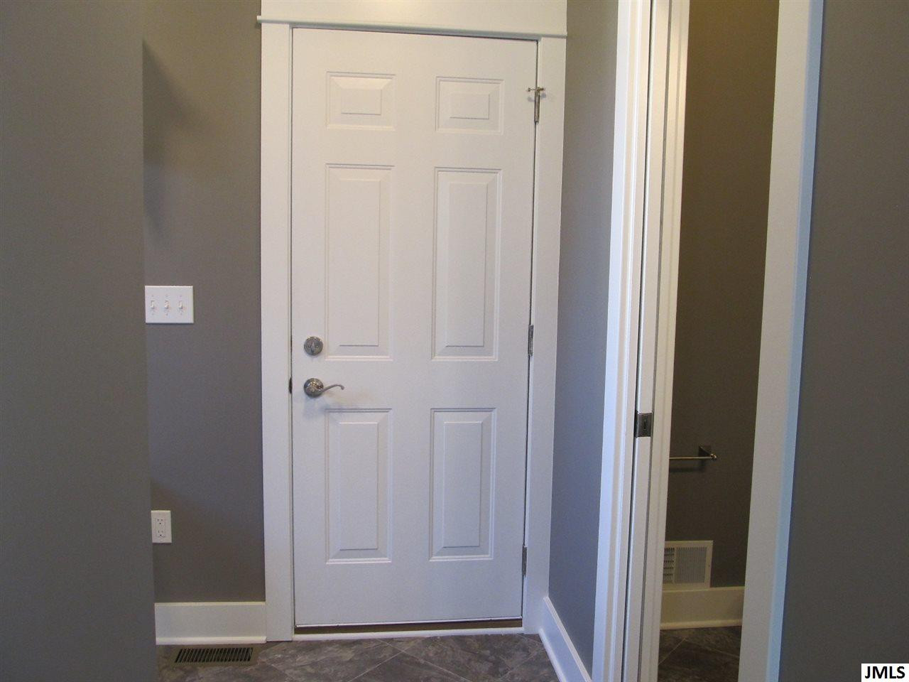 5138 Stone River Road Jackson, MI 49201 - Photo 9 of 25 Photo 9