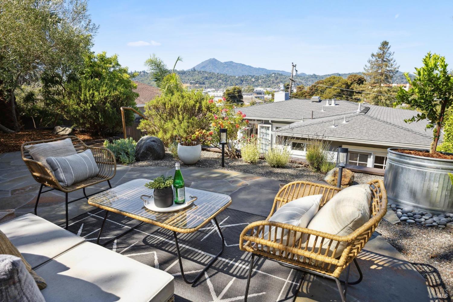 28 Jewell Street San Rafael, CA 94901 - Photo 16 of 16 Gallery Image 16
