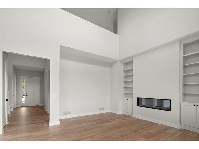 $1,185,000 | 160 Mabel Way, South Burlington, VT 05403