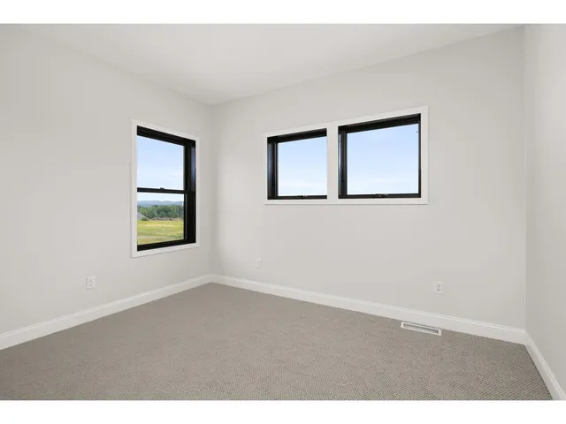 $1,185,000 | 160 Mabel Way, South Burlington, VT 05403