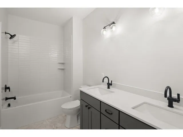 $1,185,000 | 160 Mabel Way, South Burlington, VT 05403