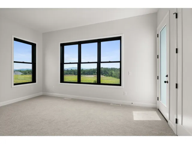 $1,185,000 | 160 Mabel Way, South Burlington, VT 05403