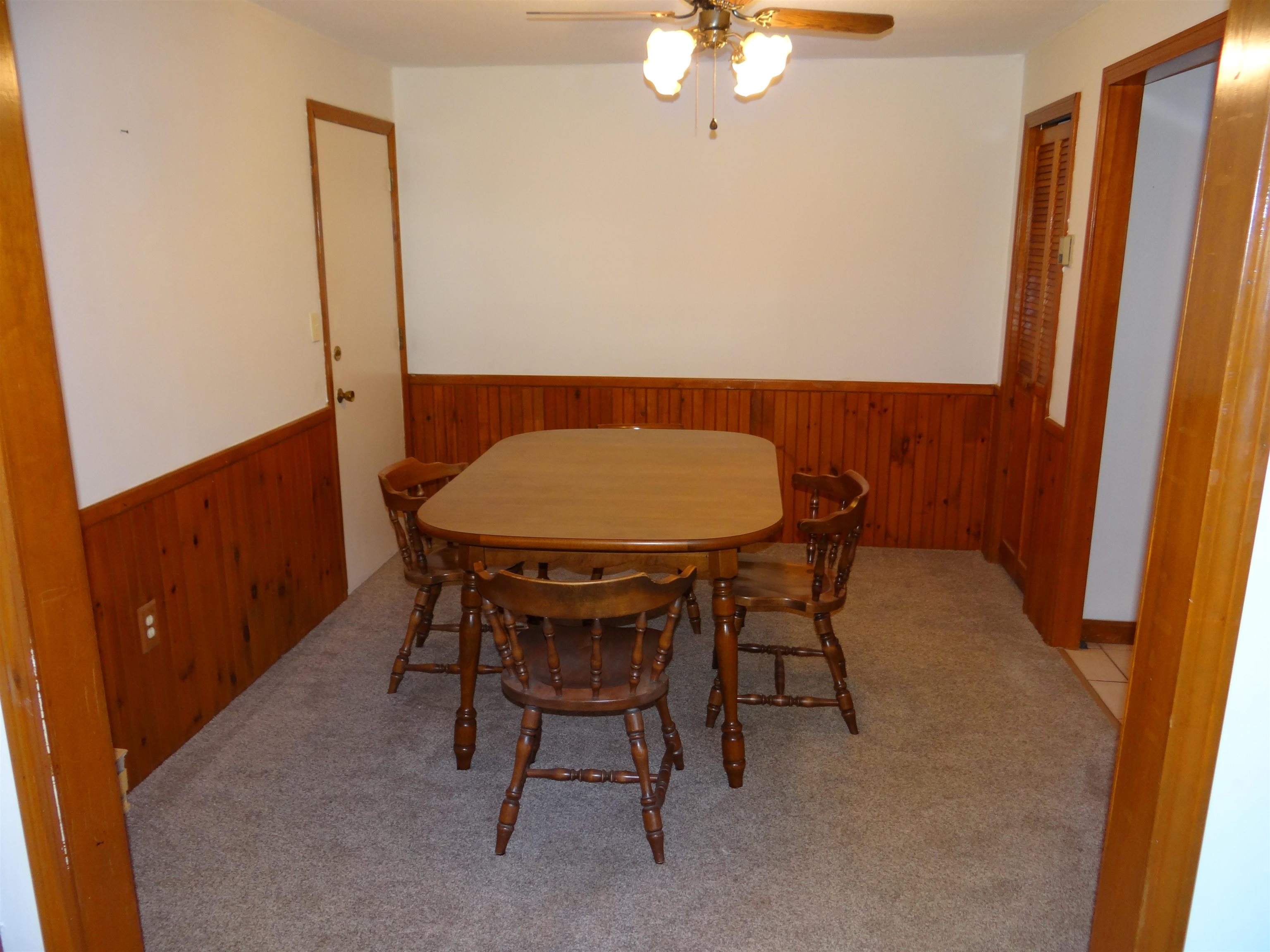 12 L English Village Road, Unit 101 Manchester, NH 03102 - Photo 8 of 13 Gallery Image 8
