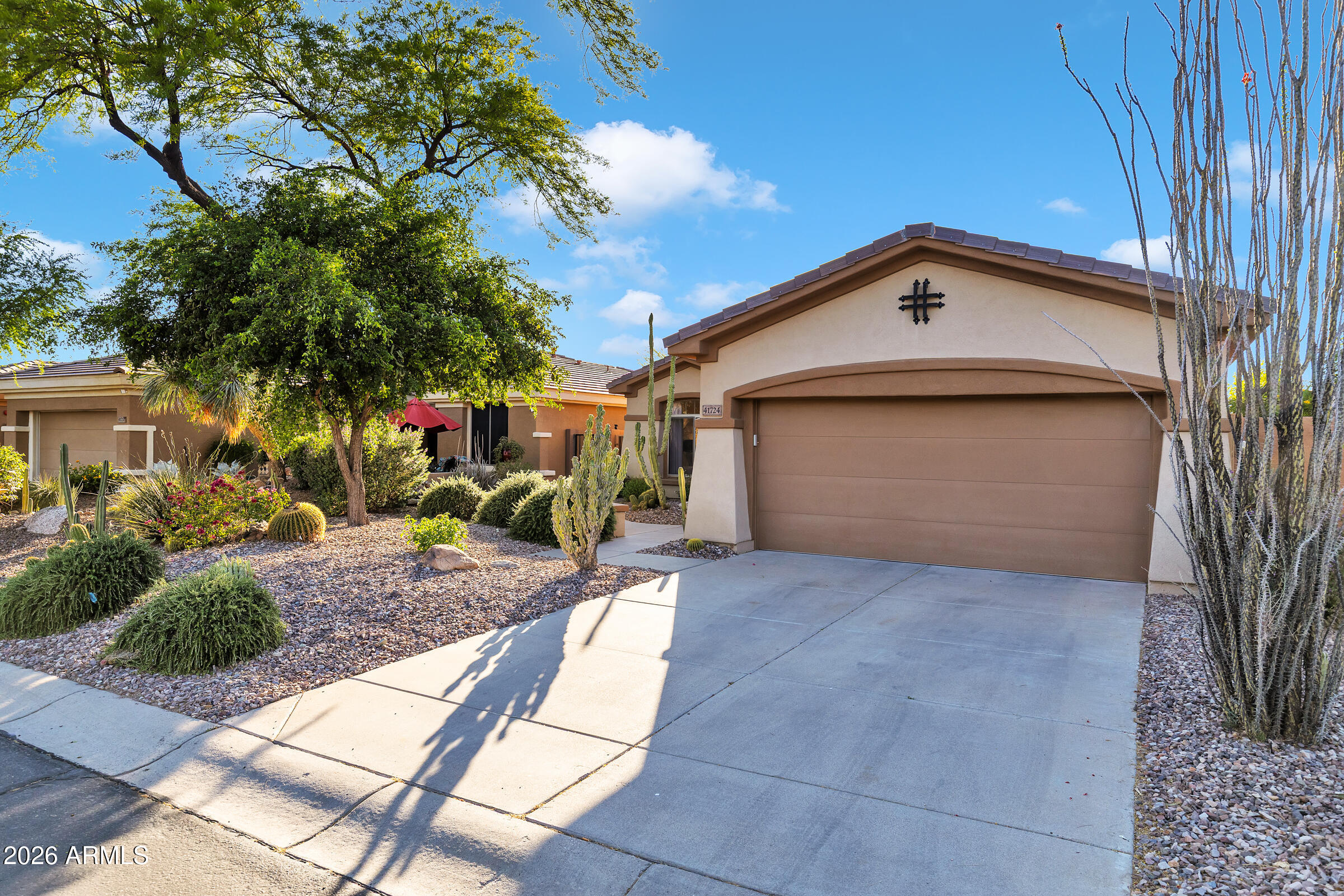 41724 North Crooked Stick Road Anthem, AZ 85086 - Photo 2 of 66