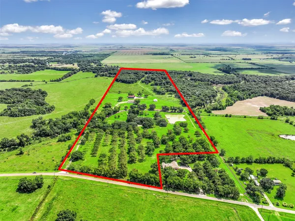 $1,499,900 | 3042 Poskey Road, Anahuac, TX 77514