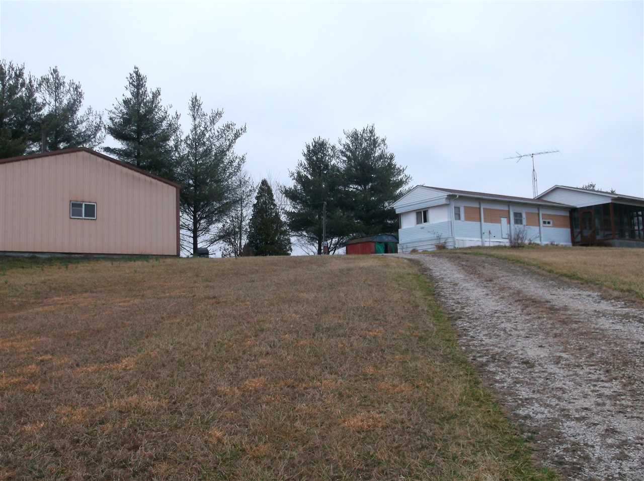 1609 East Furnace Road Bloomfield, IN 47424 - Photo 1 of 3