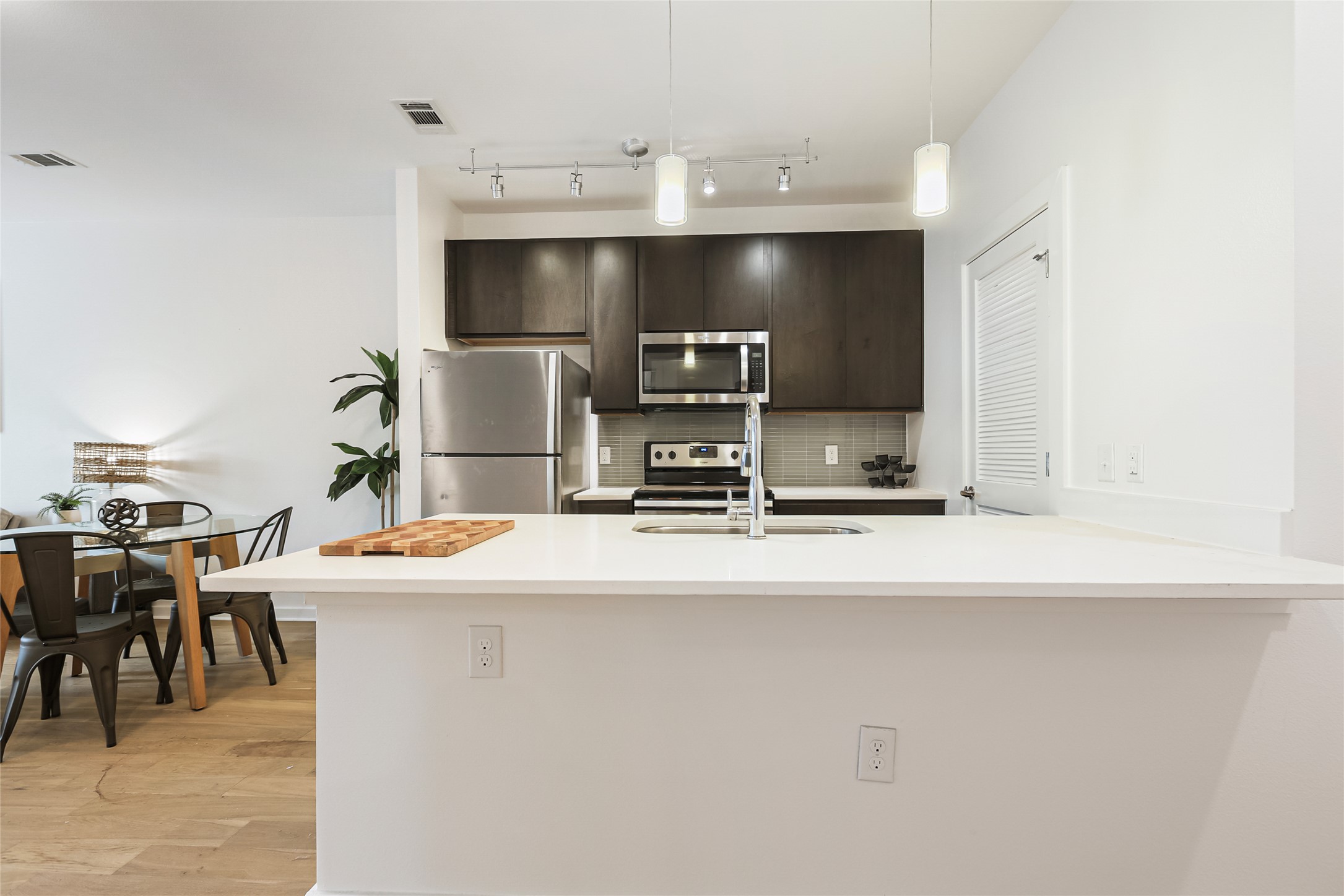 2505 Thornton Road, Unit 3201 Austin, TX 78704 - Photo 3 of 24
