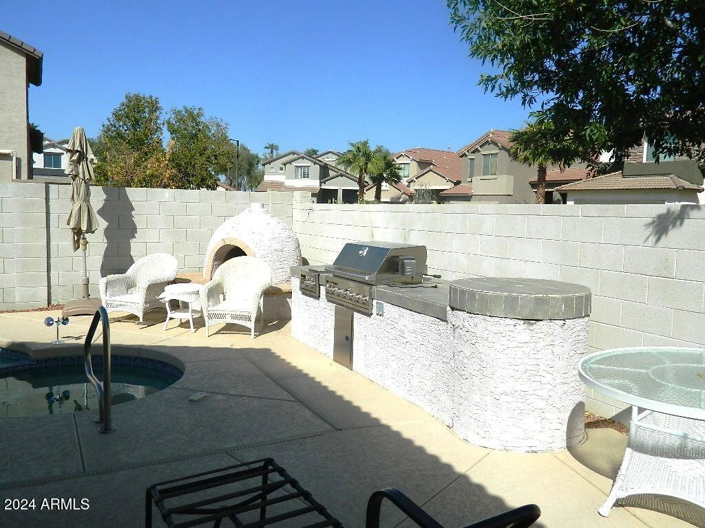 17210 West Elm Street Surprise, AZ 85388 - Photo 6 of 35 bbq island