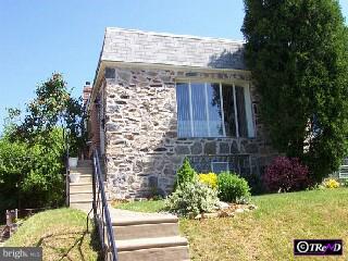 609 Colebrook Road Philadelphia, PA 19115 - Photo 1 of 1 Gallery Image 1