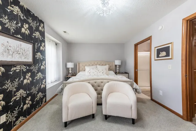 $350,000 | 11305 Nightingale Cove, Roanoke, IN 46783