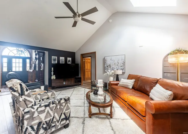 $350,000 | 11305 Nightingale Cove, Roanoke, IN 46783