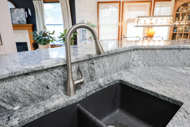 $350,000 | 11305 Nightingale Cove, Roanoke, IN 46783