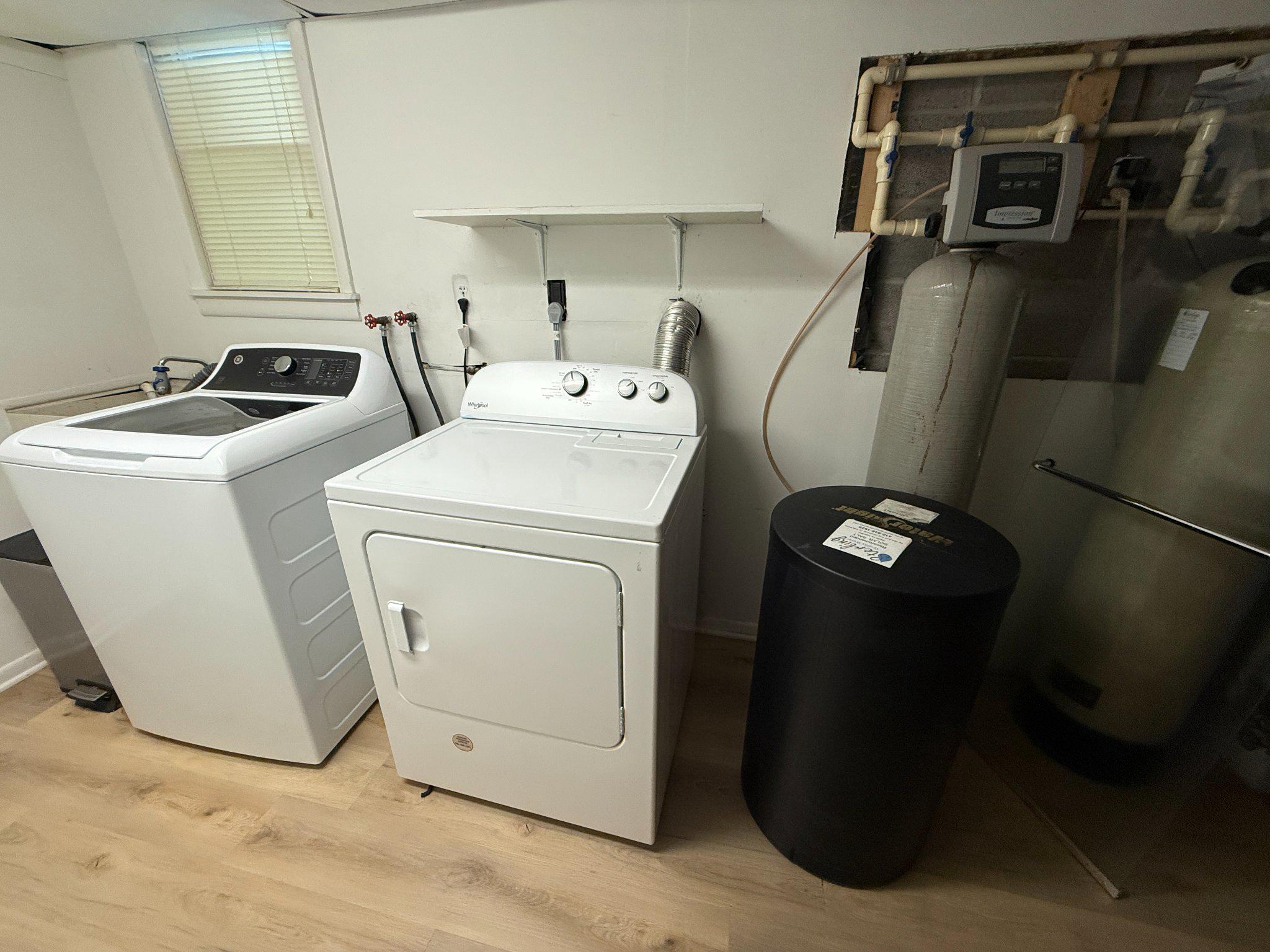 4 Martz Road Sykesville, MD 21784 - Photo 15 of 27 Laundry Room