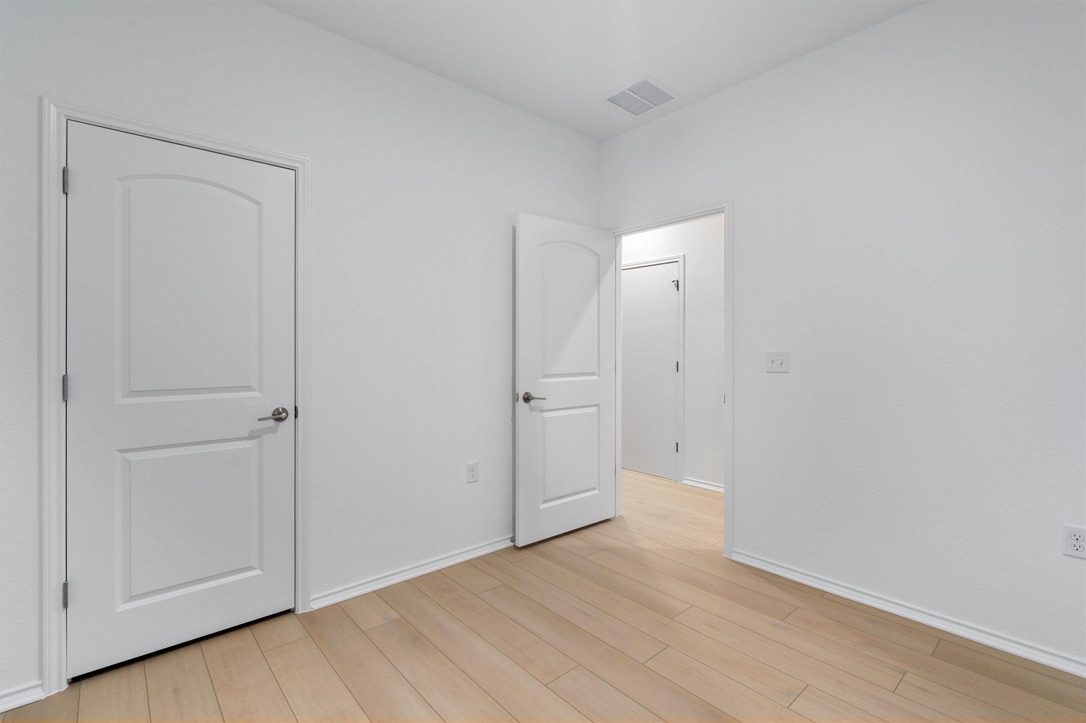 310 Livewater Lane Georgetown, TX 78633 - Photo 25 of 33 a view of an empty room