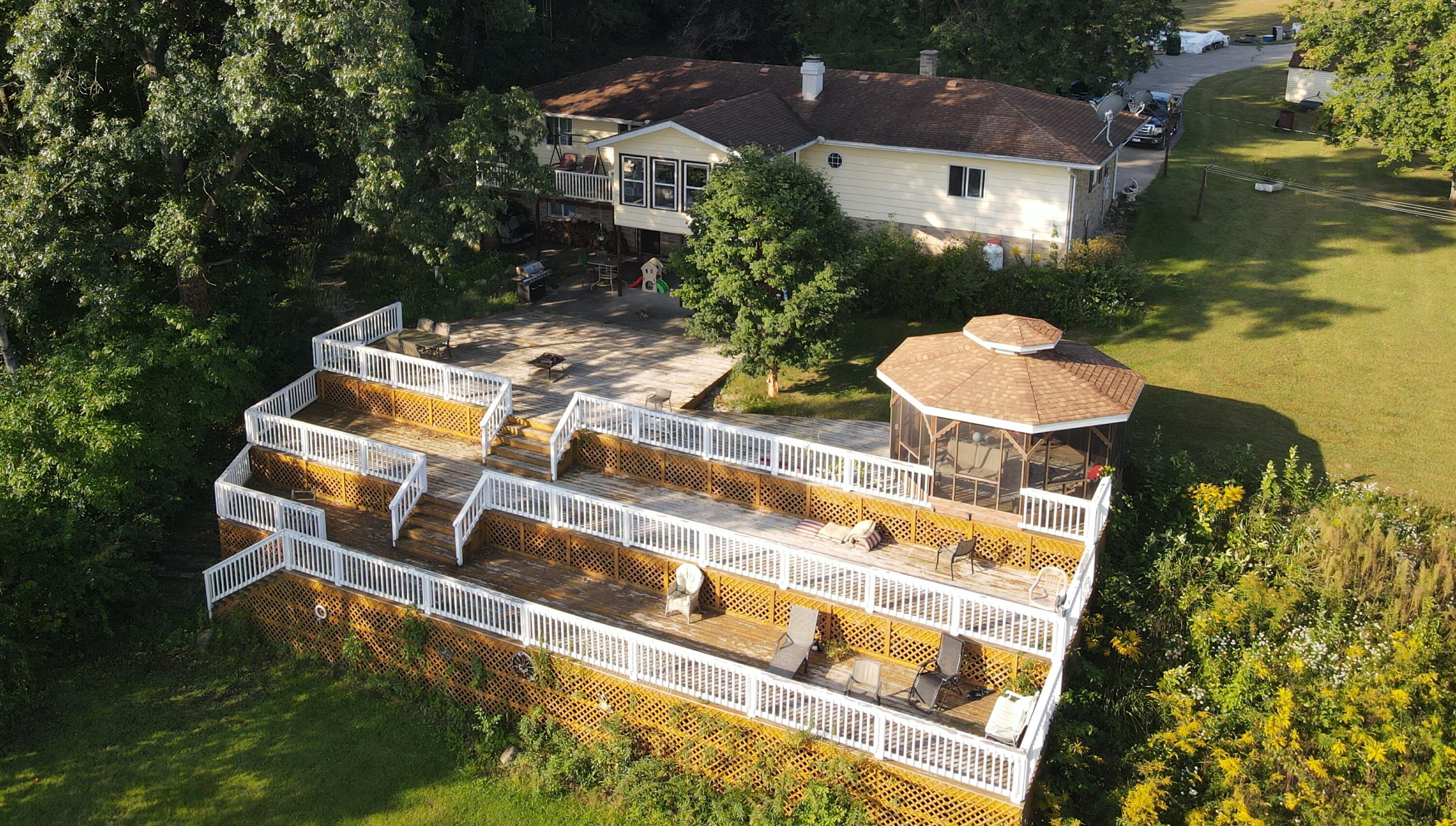 3791 Carpenter Road Hillsdale, MI 49242 - Photo 1 of 23 Lake Front