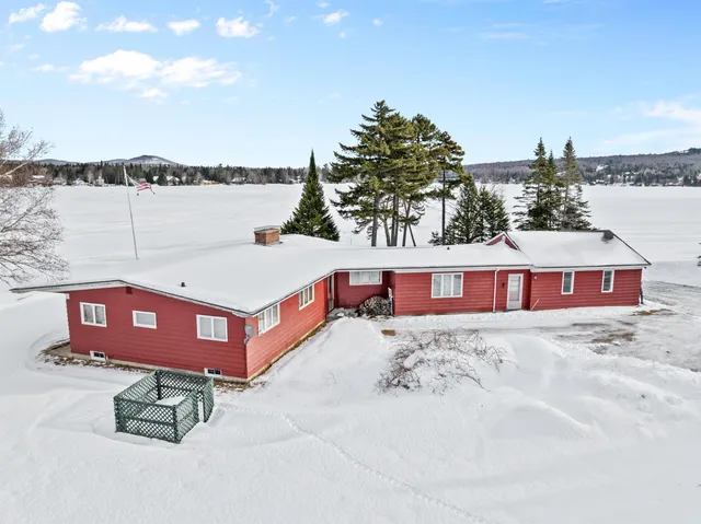 $2,000,000 | 166 Spooner Road, Pittsburg, NH 03592