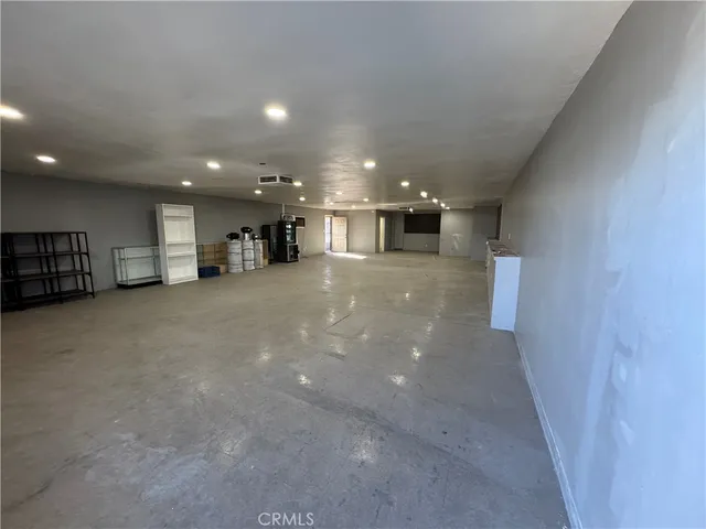 a view of an outdoor space