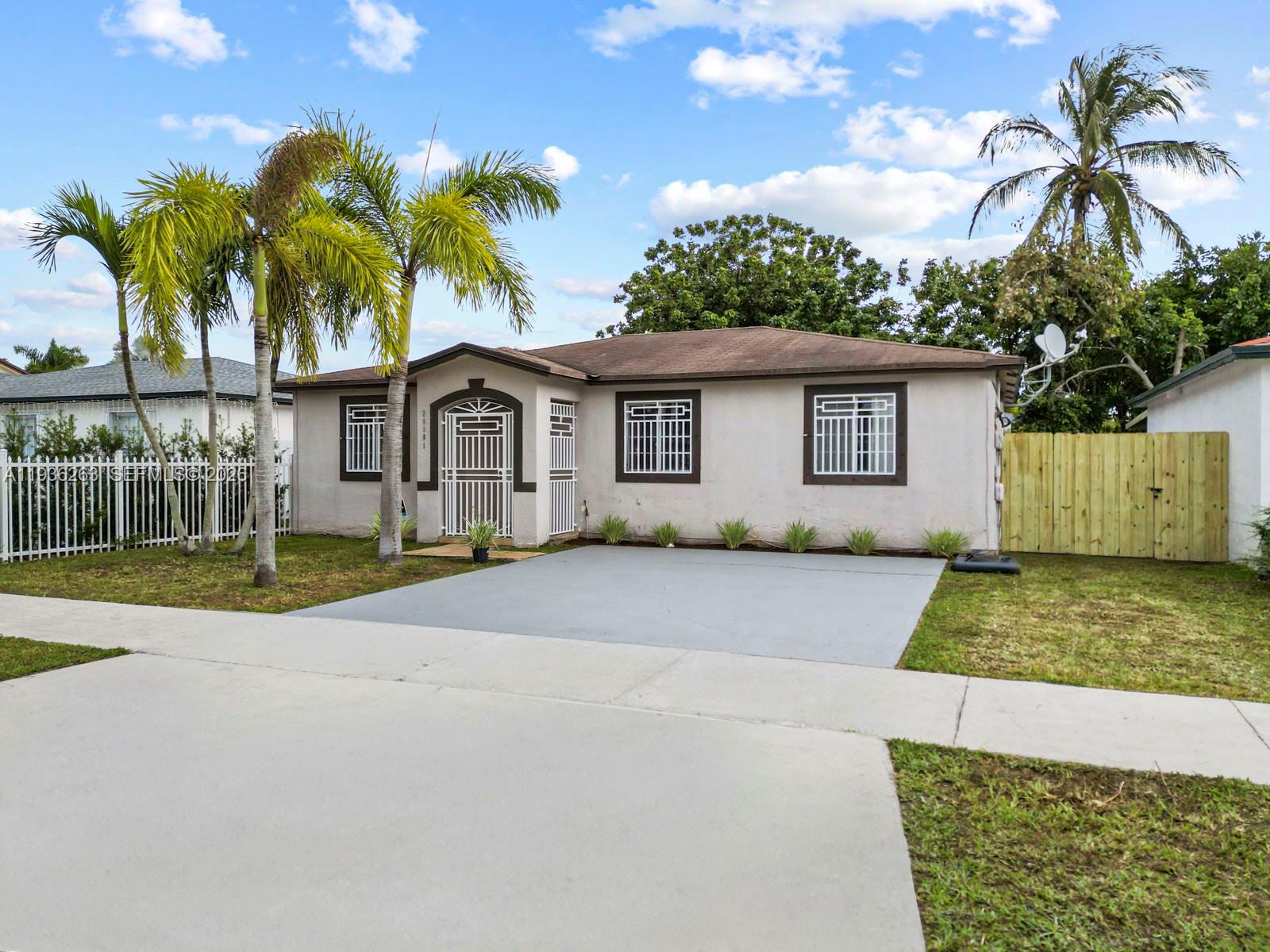 28901 Southwest 150th Place Homestead, FL 33033 - Photo 2 of 29