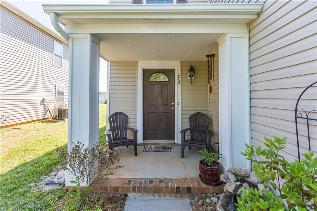 752 Runningbrook Lane Rural Hall, NC 27045 - Photo 23 of 30