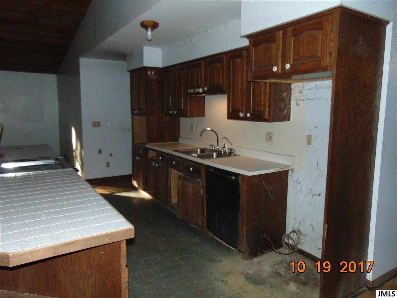 7175 Brills Lake Road Jackson, MI 49201 - Photo 3 of 26 Photo 3