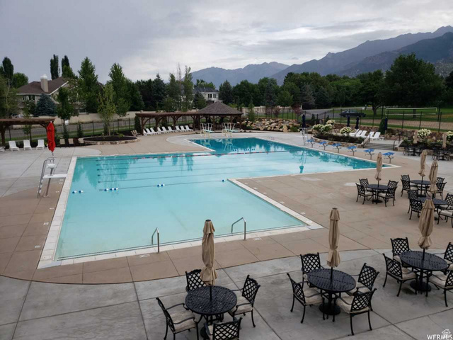 3 Carriagewood Cove, Unit 1088 Sandy, UT 84092 - Photo 70 of 79 Pool