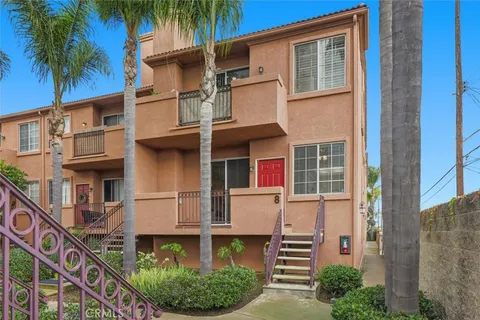 $589,000 | 21854 South Vermont Avenue, Unit 8, Torrance, CA 90502