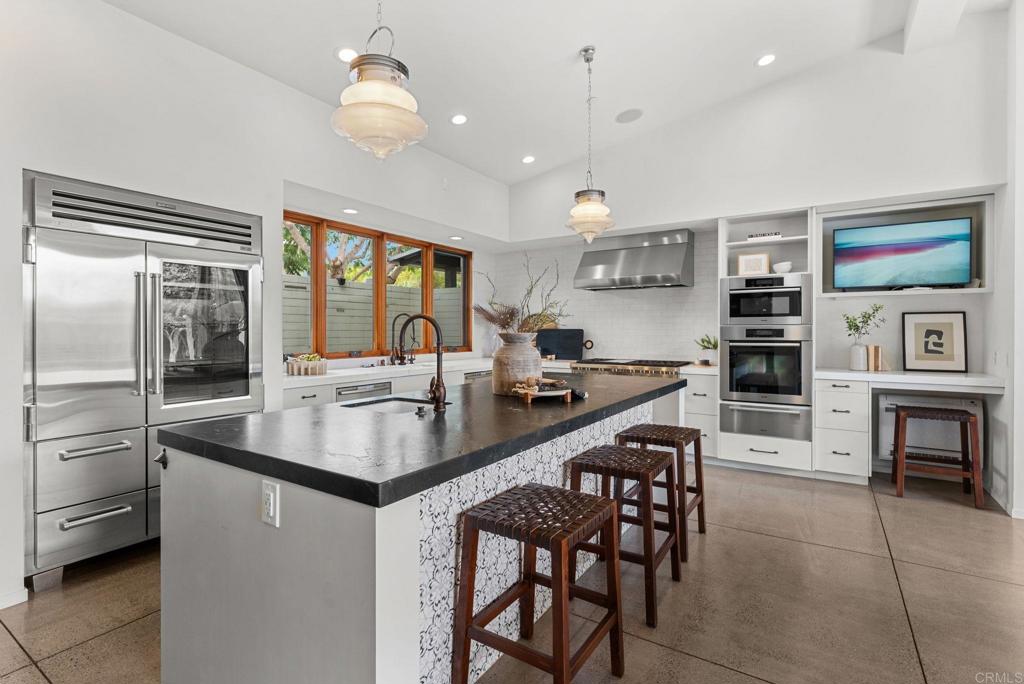 1866 Sheridan Road Encinitas, CA 92024 - Photo 12 of 75 Chef's Kitchen