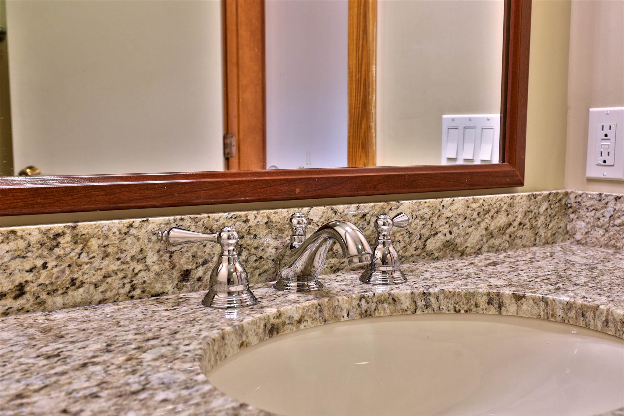 526 East Mountain Road, Unit 48 Killington, VT 05751 - Photo 19 of 33 Gallery Image 19