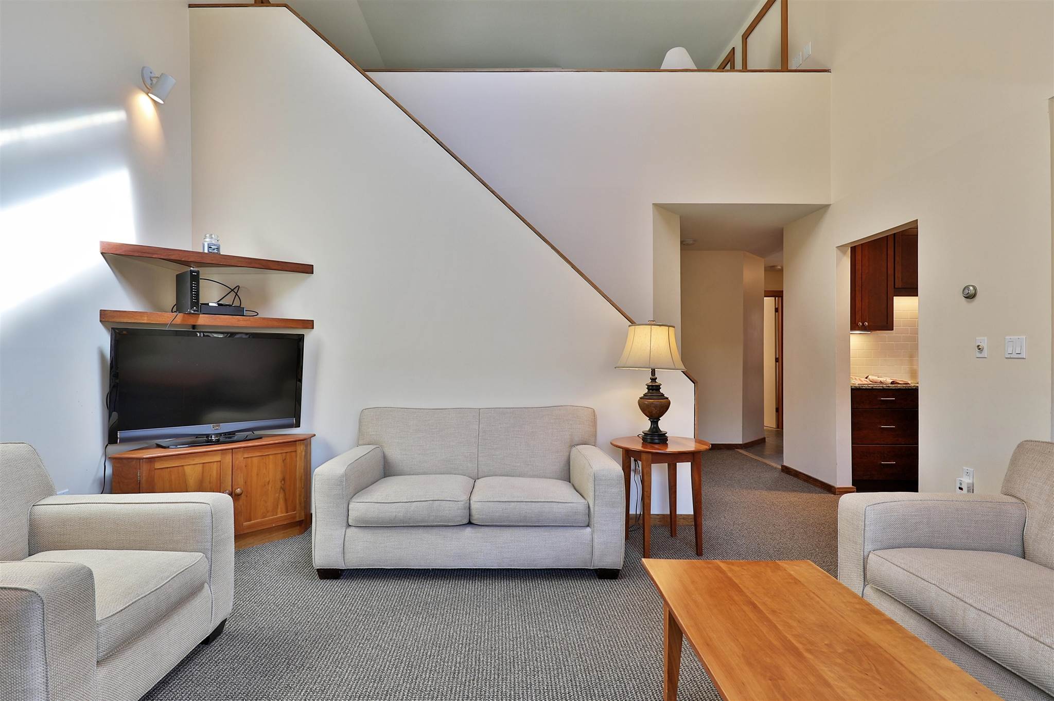 526 East Mountain Road, Unit 48 Killington, VT 05751 - Photo 5 of 33 Gallery Image 5