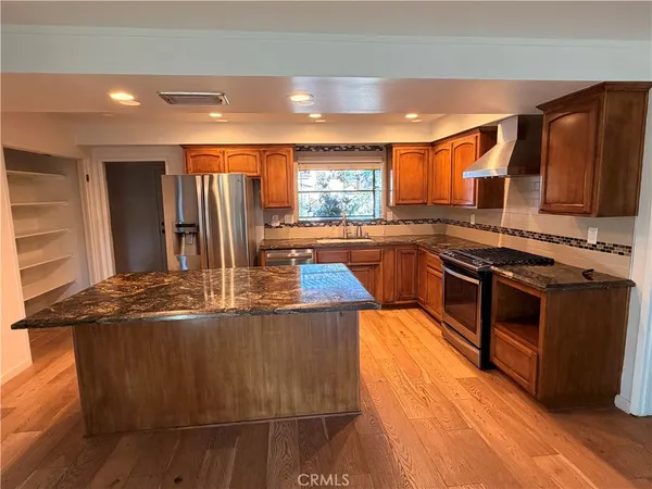 $5,500 | 13381 Epping Way, Tustin, CA 92780