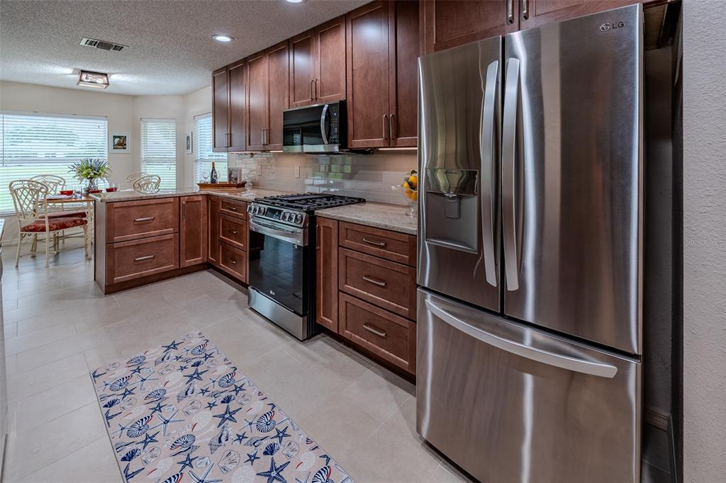 15596 Southwest 13th Circle Ocala, FL 34473 - Photo 11 of 56