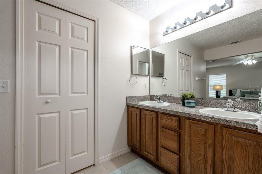 15596 Southwest 13th Circle Ocala, FL 34473 - Photo 26 of 56