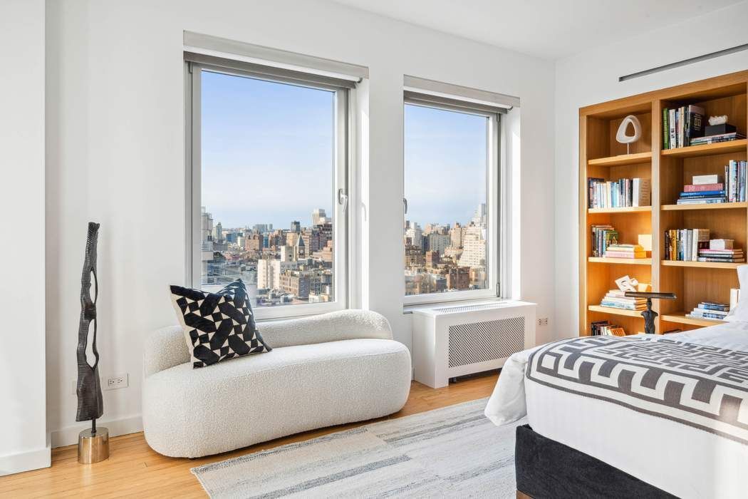 1 5th Avenue, Unit PH18EF Manhattan, NY 10003 - Photo 11 of 24