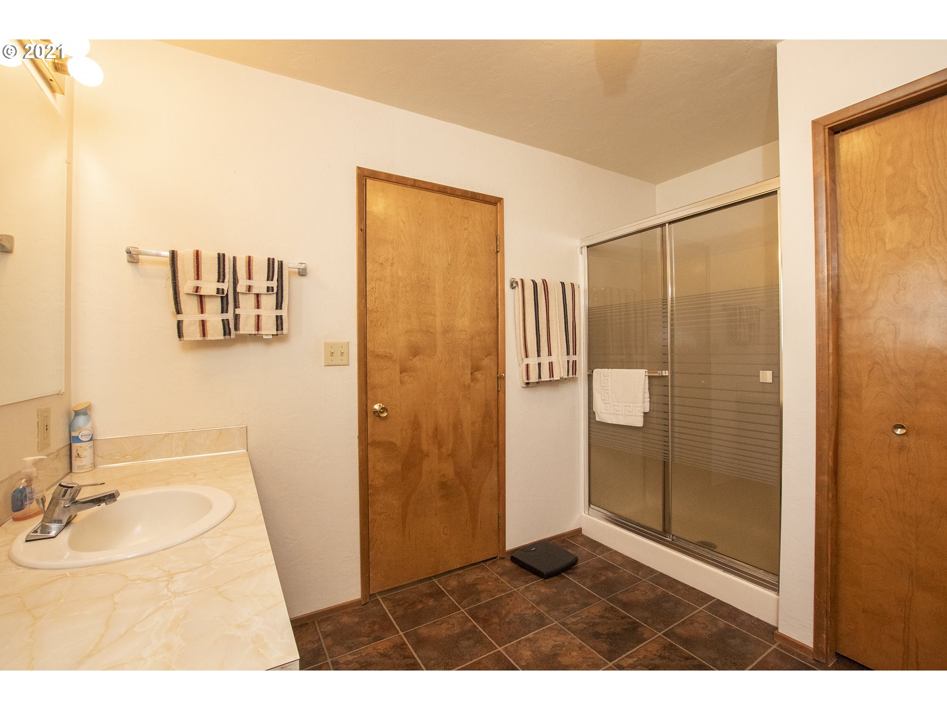 91550 Dearborn Island Road Blue River, OR 97413 - Photo 22 of 32 Gallery Image 22