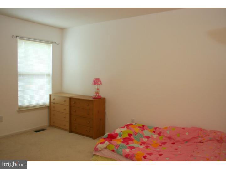 13 Stokes Road Mount Laurel, NJ 08054 - Photo 12 of 16 Gallery Image 12