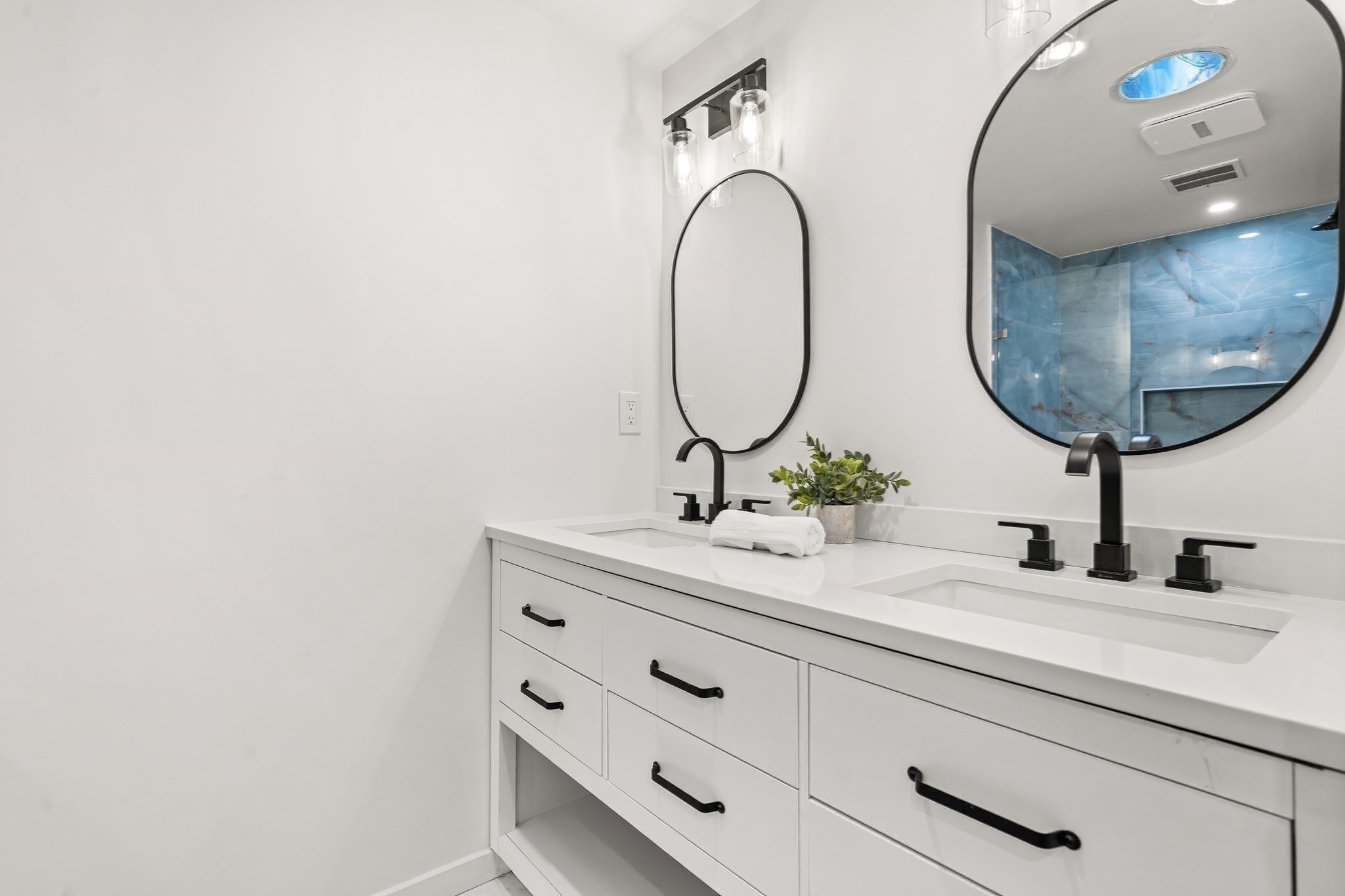 31 Alba Road Wellesley, MA 02481 - Photo 24 of 39 Gallery Image 24