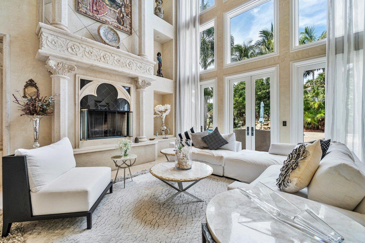 313 Mizner Lake Estates Drive Boca Raton, FL 33432 - Photo 8 of 52 007-313SE9thLane-BocaRaton-FL-SMALL