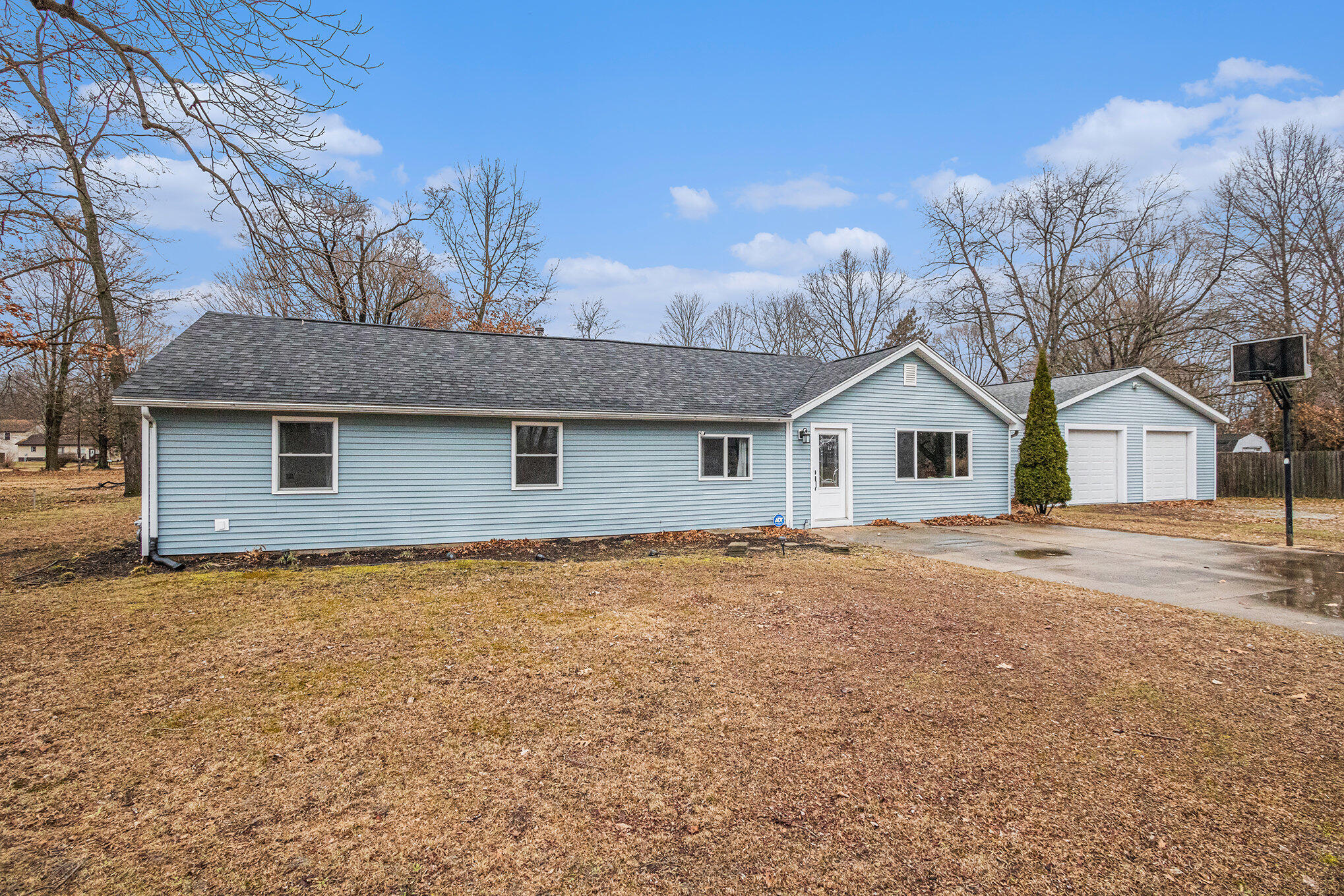 2932 Adams Road Niles, MI 49120 - Photo 2 of 15 002_img_9297_30