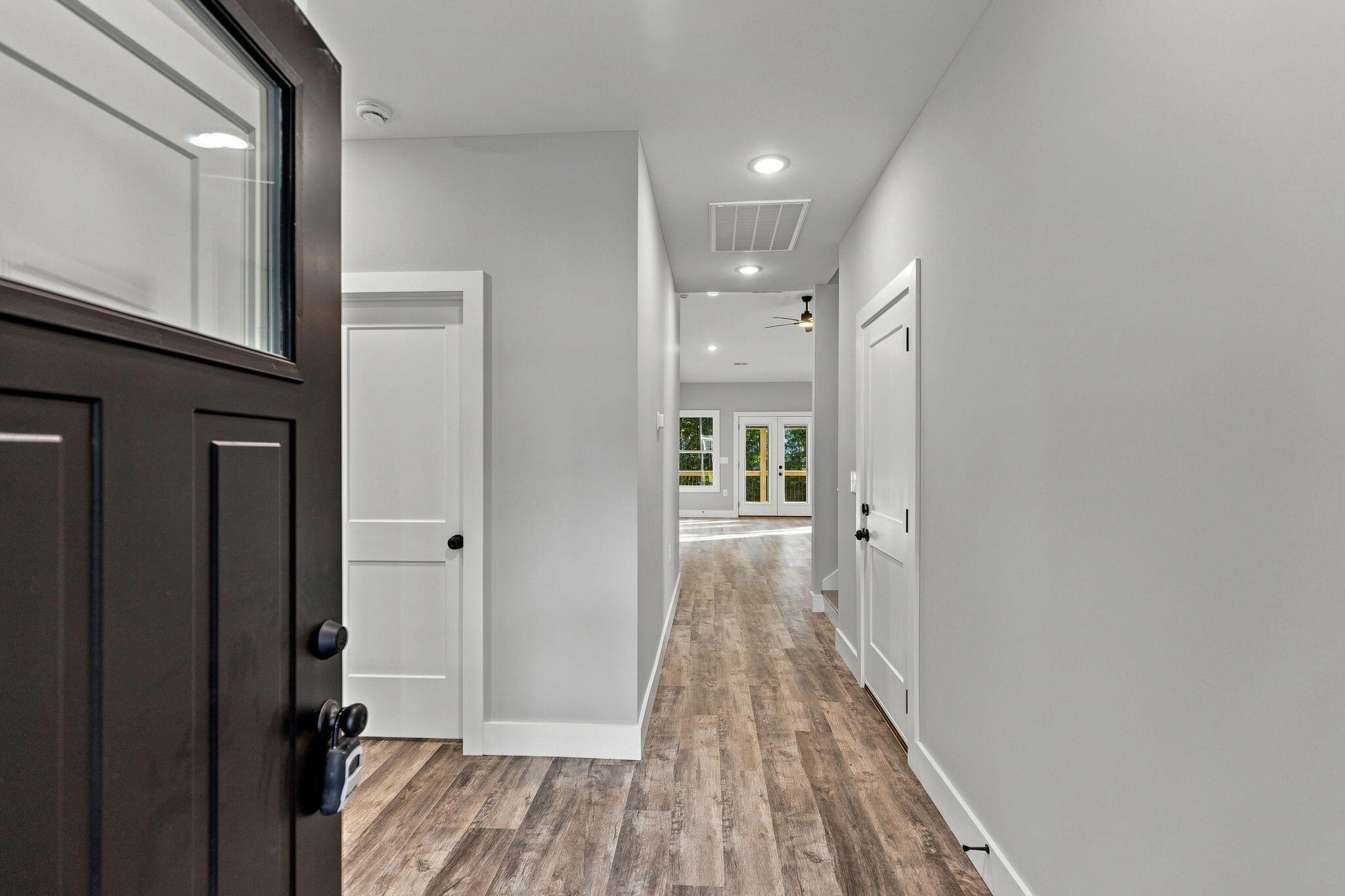 122 Old Pond Road Southeast Cleveland, TN 37323 - Photo 4 of 49 Gallery Image 4