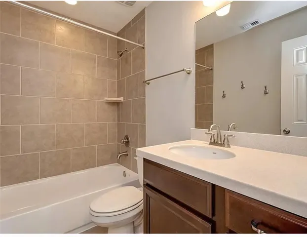 $4,000 | 4522 Millstone Canyon Lane, Sugar Land, TX 77479